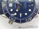 VSF厂复刻欧米茄海马Seamaster Diver 300M 海马300蓝盘胶带款高仿手表细节图