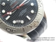 VSF厂复刻欧米茄海马Seamaster Diver 300M 钢带黑盘红针海马300胶带款高仿手表细节图